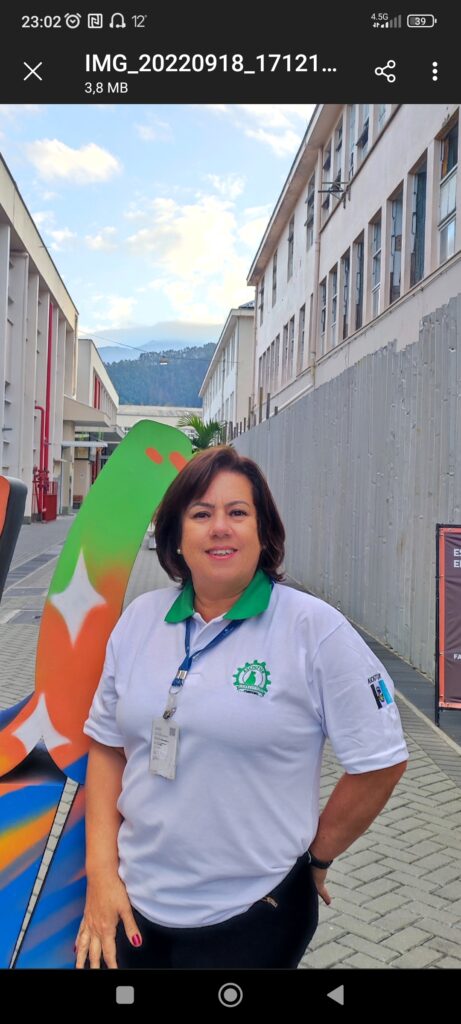 Foto 4 de Leila Topini