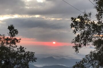 Amanhecer nos Céus de Nova Friburgo: Uma Experiência Inesquecível com o Guia de Turismo Allan Rosa