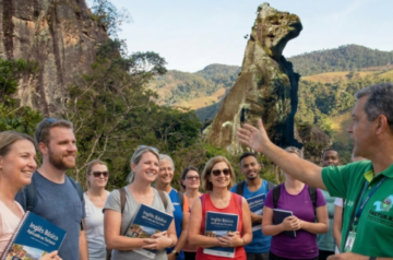 União que Fortalece: Parceria entre ASCIGTUR, FAGTUR-RJ e FAETEC lança curso de Inglês para o Turismo em Nova Friburgo